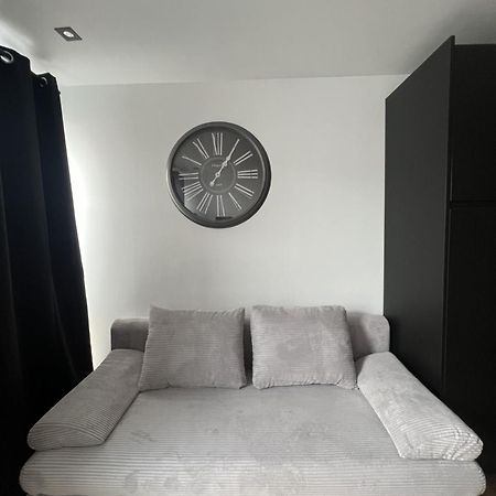 Le Rio - Logement Entier Au Centre Du Neudorf F1 Страсбург Екстер'єр фото